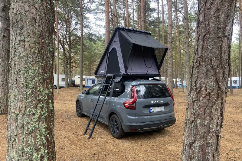 Snailer Alduo krovni sator na vozilu Dacia Jogger - fotografija kupca iz Poljske